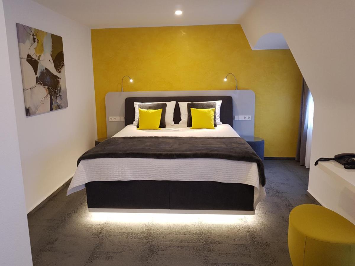 Hotel Drei Morgen Лайнфельден-Эхтердинген Экстерьер фото